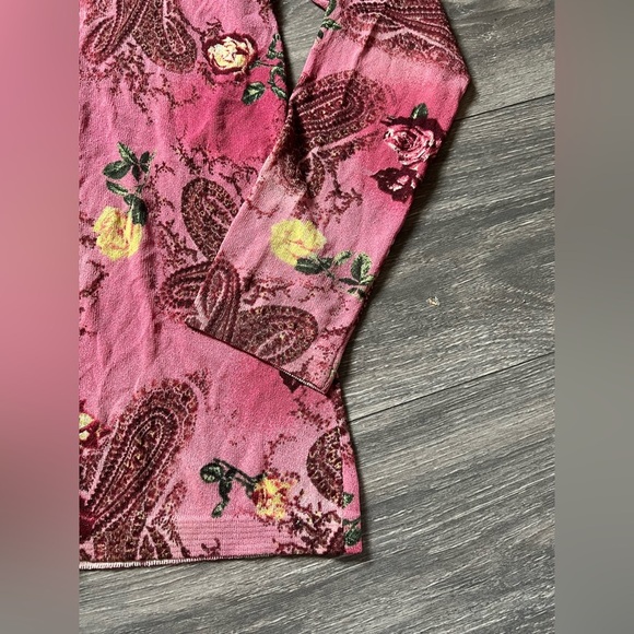 ESCADA Pink Floral Paisley Knit Button Up V - neck Cardigan Sweater. Size EU 40 - Picture 5 of 8